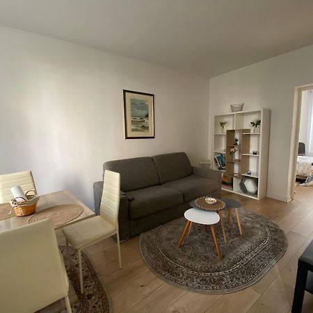 Superbe Appartement Aux Portes De Paris Avec Terrasse Le Kremlin-Bicetre Exterior photo